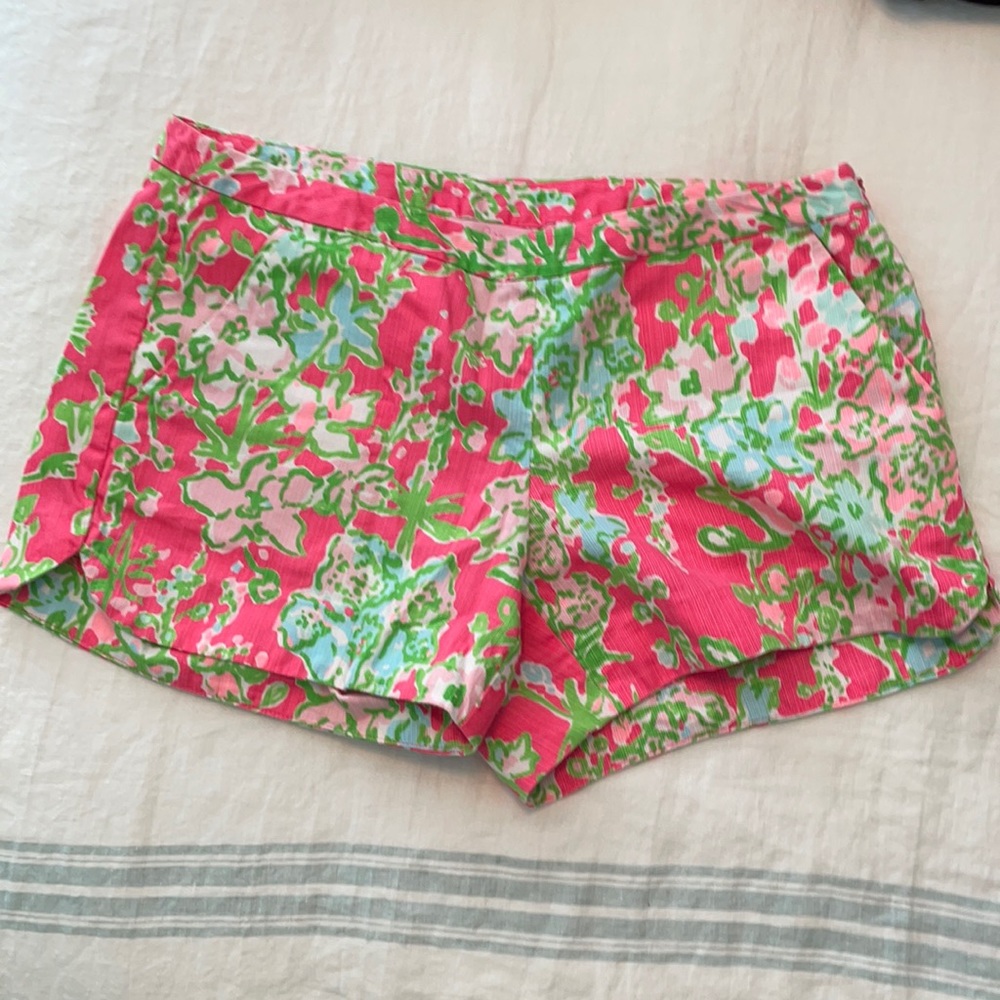 Lilly Pulitzer pink aqua floral shorts 2